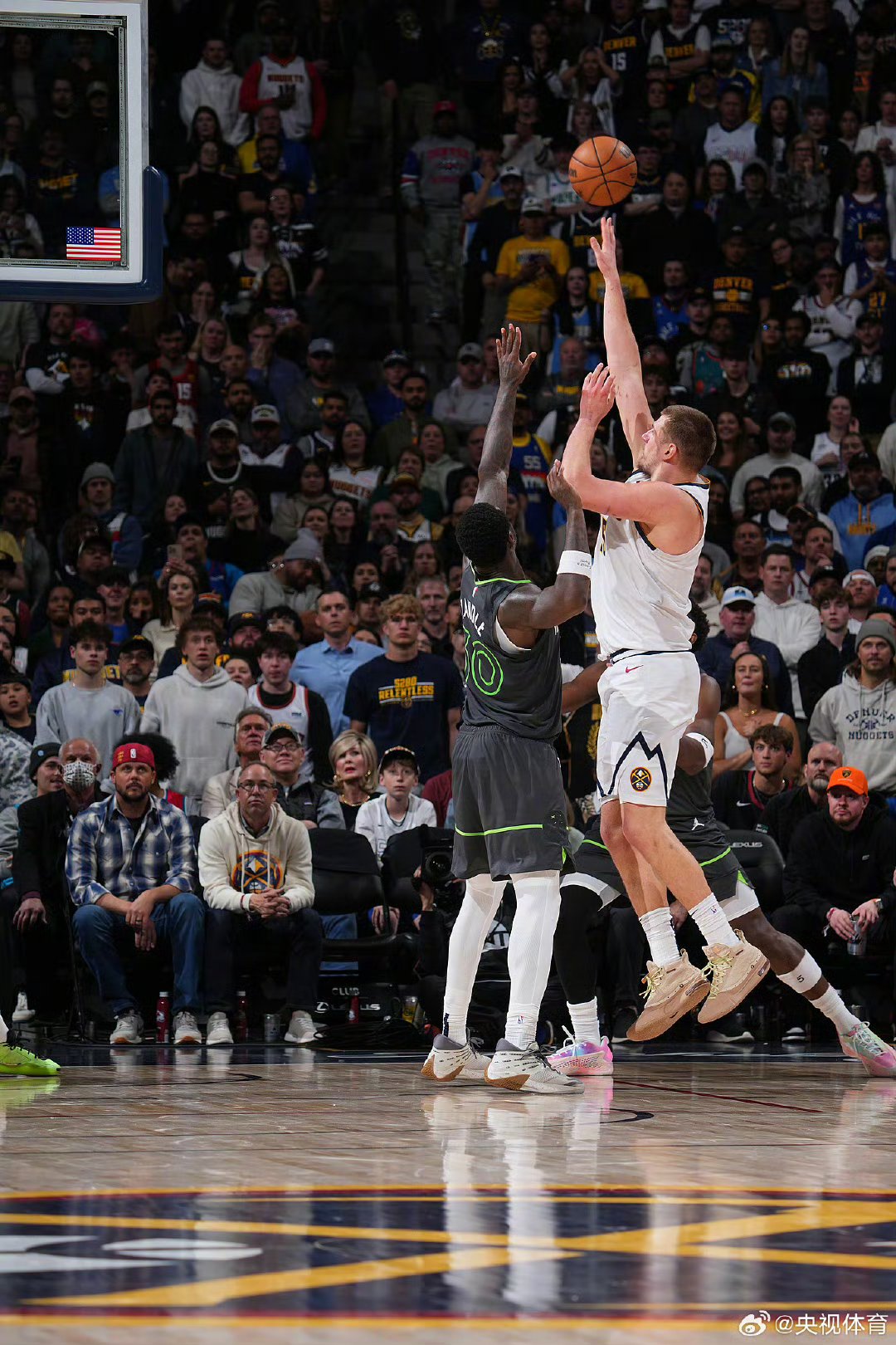 掘金力克四川队，约基奇高光表现