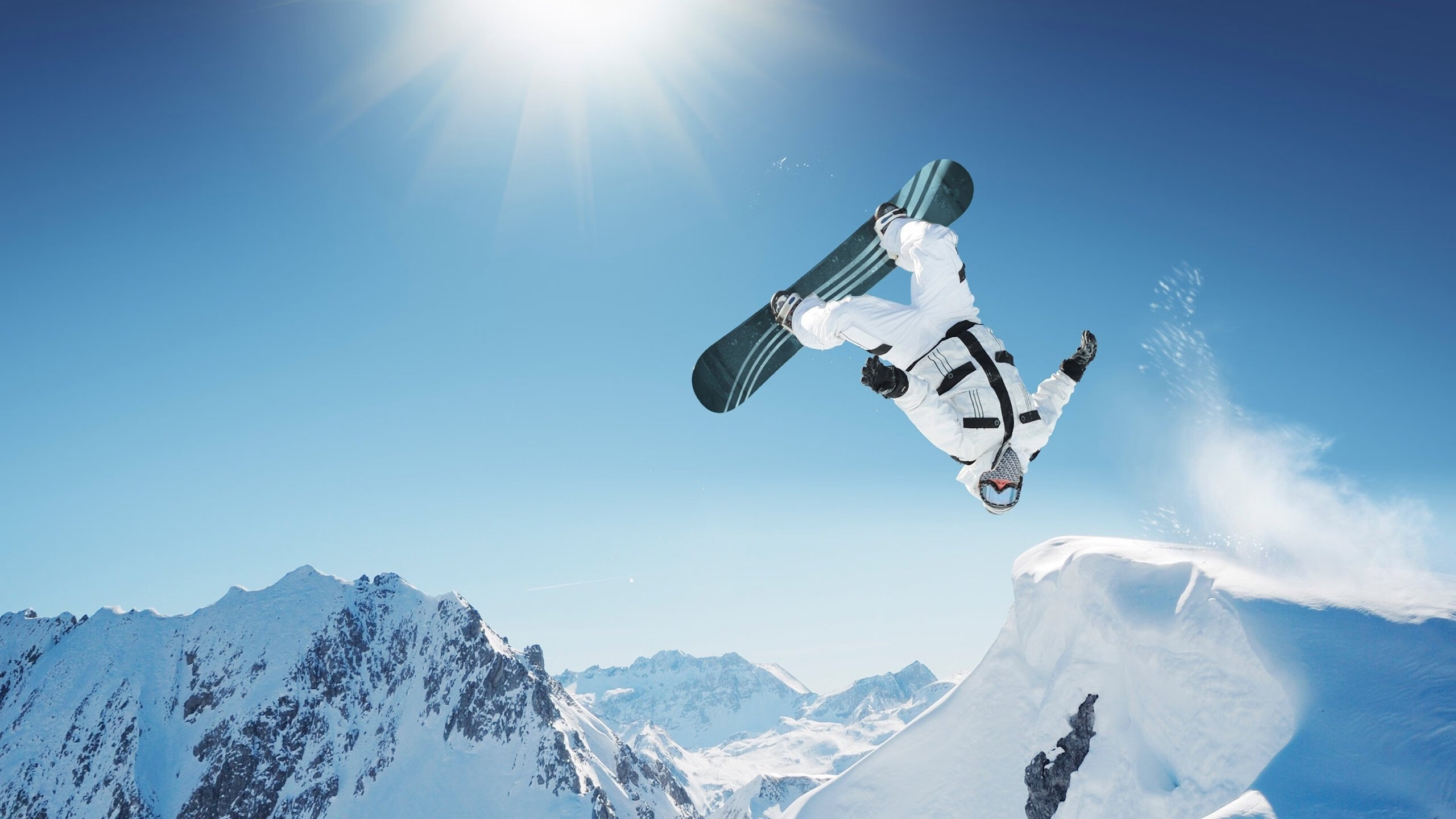 当欧文在英超接管比赛，掘金在丹佛高原击落奇才，竞技之美的时空交响